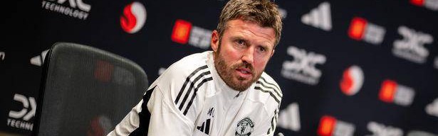 一夜巨变！曼联新帅人选曝光，欧冠前景再添变数