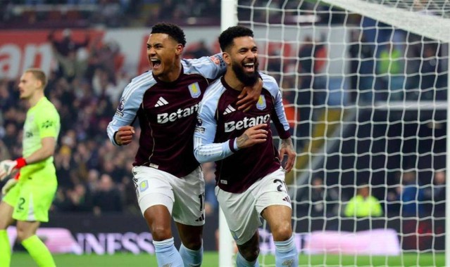 29分钟戴帽！1.2亿神锋打败维拉，欧冠资格卡位战变惨案：11.6亿豪门4-1终结3轮不胜