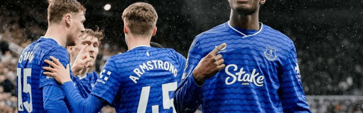 一场2-3，上演极限绝杀，英超土豪倒下，7亿豪阵也没用