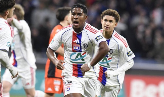 法国杯2-0，19岁皇马租将利剑出鞘，5场斩5球助力法甲第4挺进八强