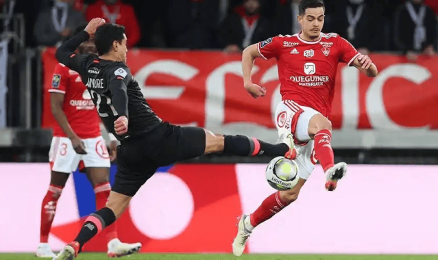 法甲中游卡位战：布雷斯特主场破局遇阻，图卢兹残阵客场争分