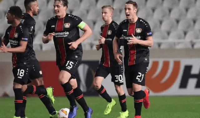 欧冠生死卡位！巴黎主场死磕纽卡，伤病与反击定命运